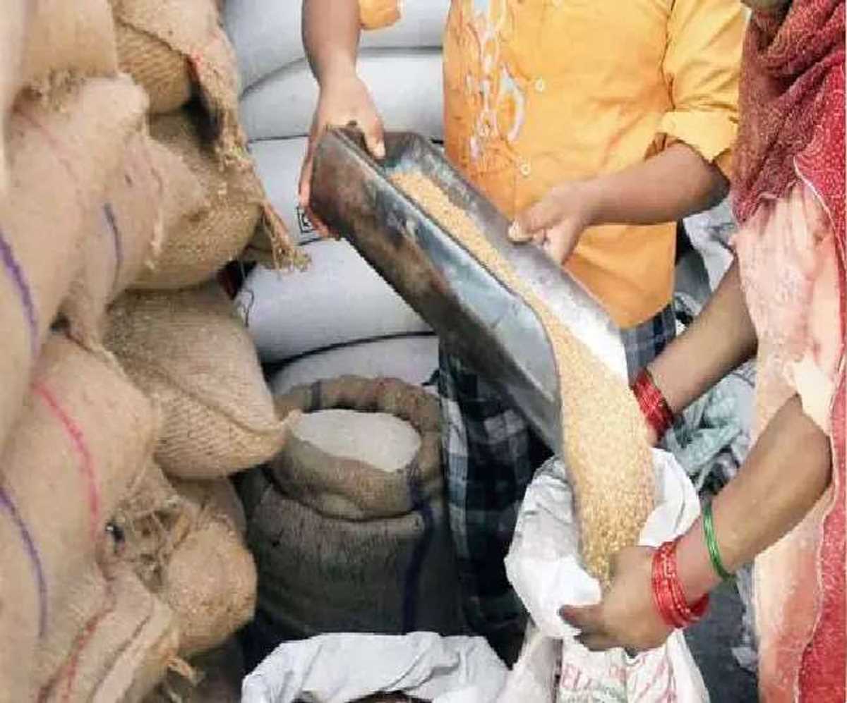 अंत्योदय एवं पात्र गृहस्थी कार्डधारकों को आज मिलेगा निशुल्क खाद्यान्न